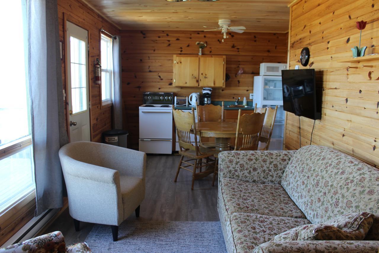 Chalets Grand Pre Cottages ノース・ラスティコ エクステリア 写真