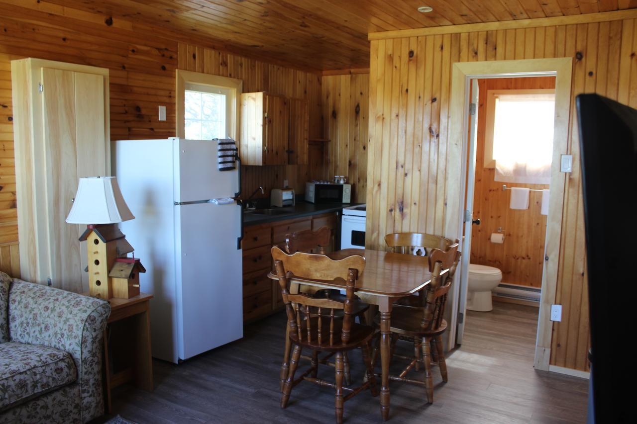 Chalets Grand Pre Cottages ノース・ラスティコ エクステリア 写真